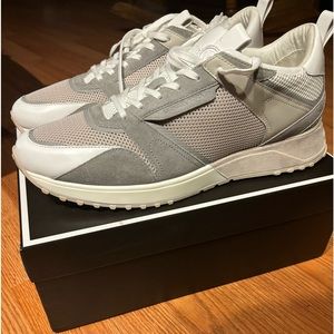 Sz13 Micheal Kors “Theo” worn once for photo shoot